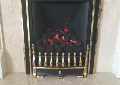Fitting of a paragon 2000 decorative fuel effect gas fire - Kingswinford,Wall heath